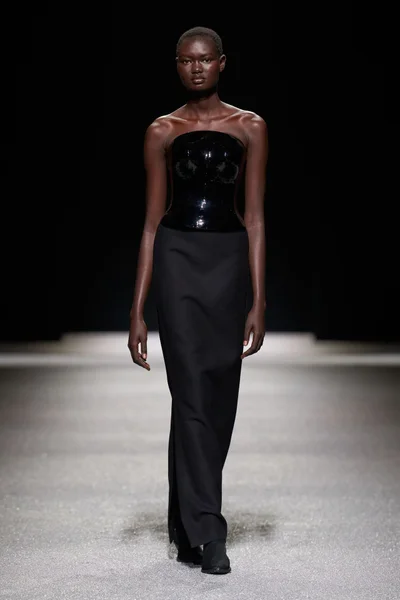 Look 52